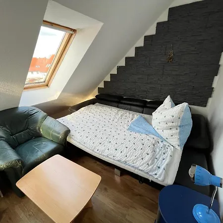 Apartament Schoenes Haus Mit 4 Schlafzimmer Kueche Bad Wc & Wohnzimmer 2 Parkplaetze Hanower